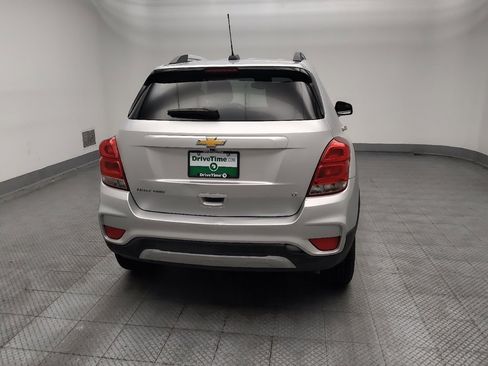 Used 2019 Chevrolet Trax LT w/ LT Convenience Package AWD/4WD image 7
