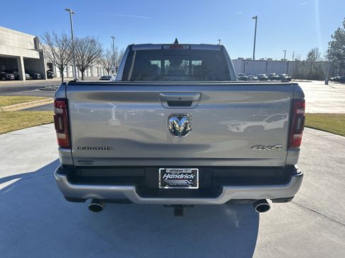 Used 2021 RAM 1500 Laramie w/ Sport Appearance Package image 9