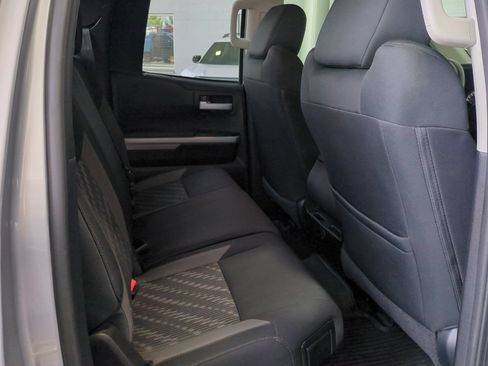 Used 2018 Toyota Tundra SR5 AWD/4WD image 17