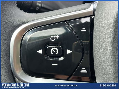 Certified 2024 Volvo XC60 B5 Plus w/ Protection Package Premier image 21