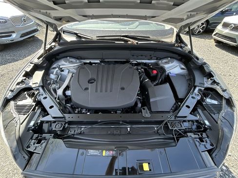 New 2025 Volvo XC60 B5 Core w/ Protection Package Premier image 10