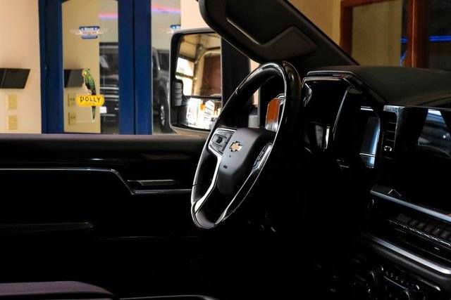 Used 2025 Chevrolet Silverado 2500 LT AWD/4WD image 16