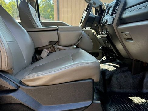 Used 2019 Ford F350 XL w/ Power Equipment Group AWD/4WD image 12