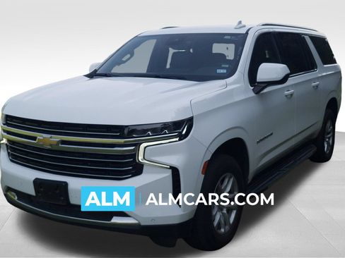 Used 2024 Chevrolet Suburban LT RWD image 1