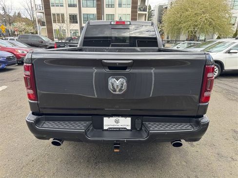 Used 2022 RAM 1500 Laramie AWD/4WD image 9