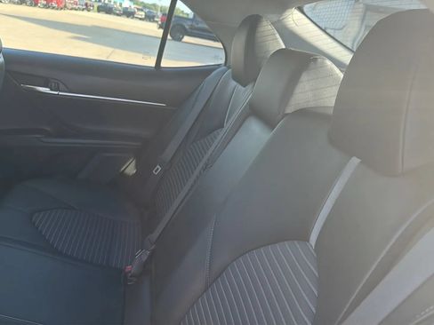 Used 2022 Toyota Camry SE FWD image 43