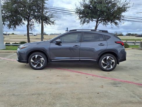 Certified 2025 Subaru Crosstrek 2.5i Limited w/ Crosstrek Mirror Package image 8