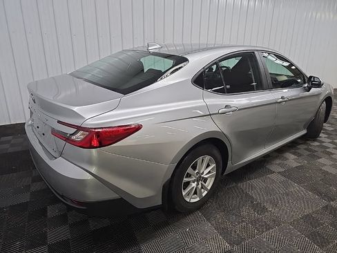Used 2025 Toyota Camry LE w/ Convenience Package AWD/4WD image 10