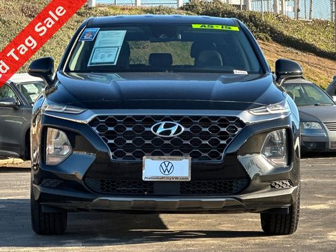 Used 2019 Hyundai Santa Fe SE image 9