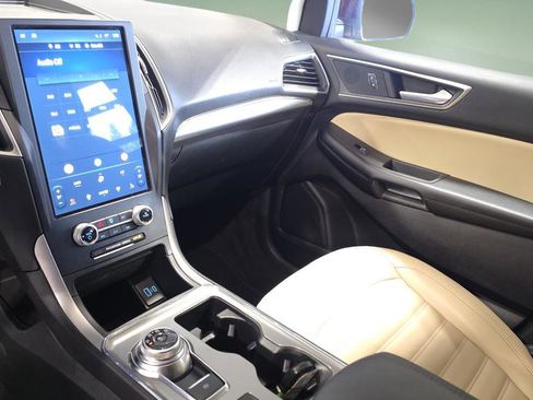 Used 2022 Ford Edge SEL w/ Convenience Package image 23