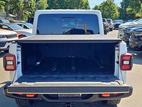 Certified 2026 Jeep Gladiator Mojave AWD/4WD image 10