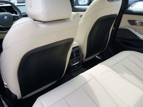 Used 2026 BMW 330i Sedan w/ Premium Package RWD image 10