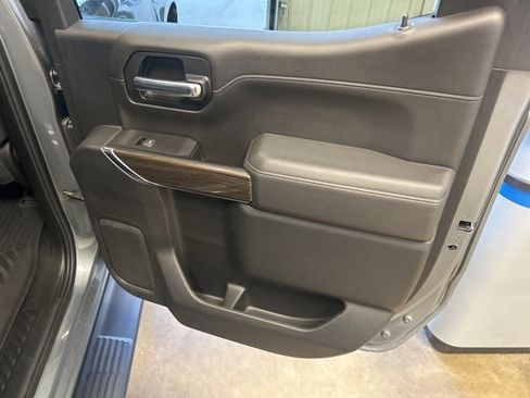 Used 2022 Chevrolet Silverado 1500 RST image 30