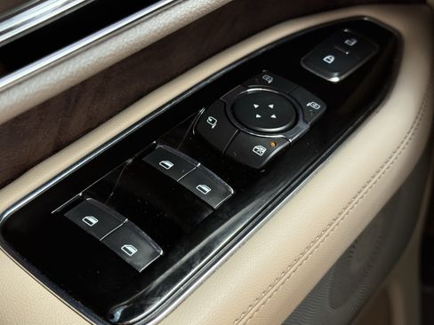 Used 2022 Lincoln Navigator L Reserve AWD/4WD image 25