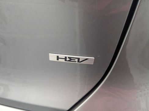 Used 2025 Kia Niro EX Touring image 7