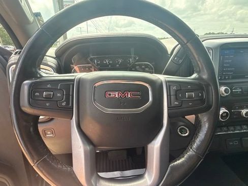 Used 2021 GMC Sierra 1500 Elevation w/ X31 Off-Road Package AWD/4WD image 16