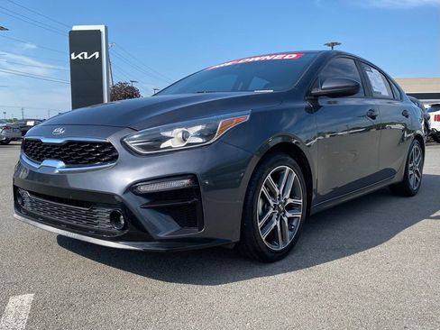 Used 2019 Kia Forte S w/ S Premium Package FWD image 3