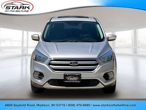 Used 2017 Ford Escape SE AWD/4WD image 2
