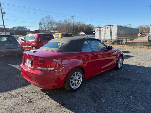 Used 2011 BMW 128i Convertible RWD image 27
