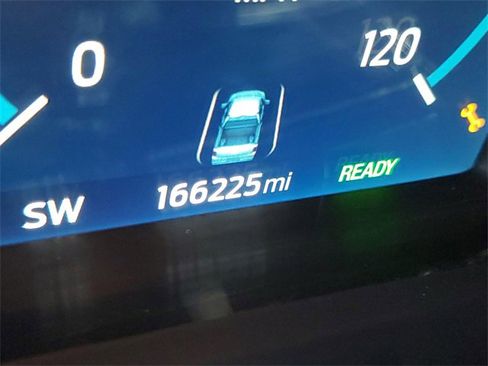 Used 2022 Ford F150 Lariat w/ Equipment Group 501A Mid image 19