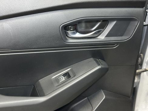 Used 2024 Honda Accord EX image 31