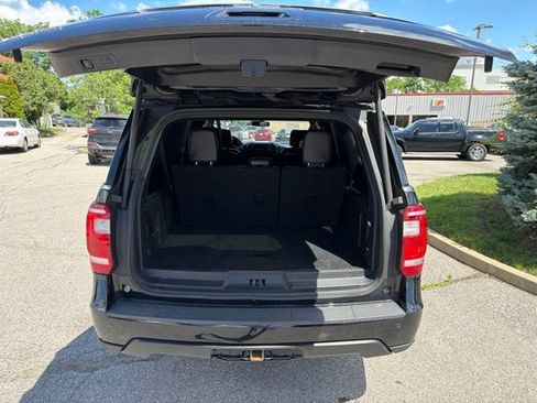 Used 2019 Ford Expedition Max Limited RWD image 25