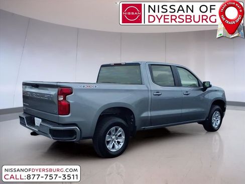 Used 2025 Chevrolet Silverado 1500 LT image 3