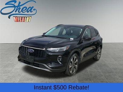 Used 2023 Ford Escape Platinum