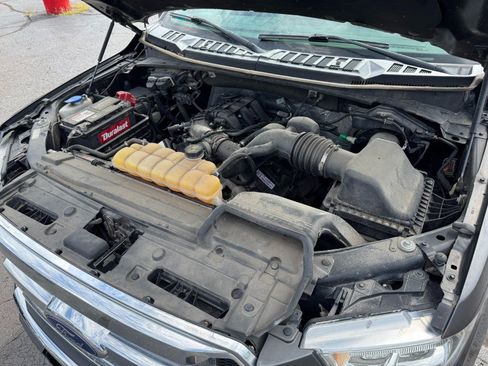Used 2015 Ford F150 XLT AWD/4WD image 21