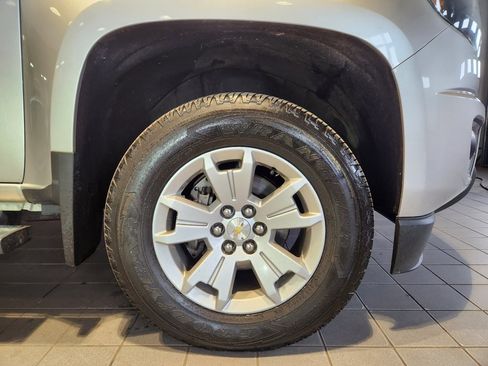 Used 2015 Chevrolet Colorado LT w/ LT Convenience Package image 15