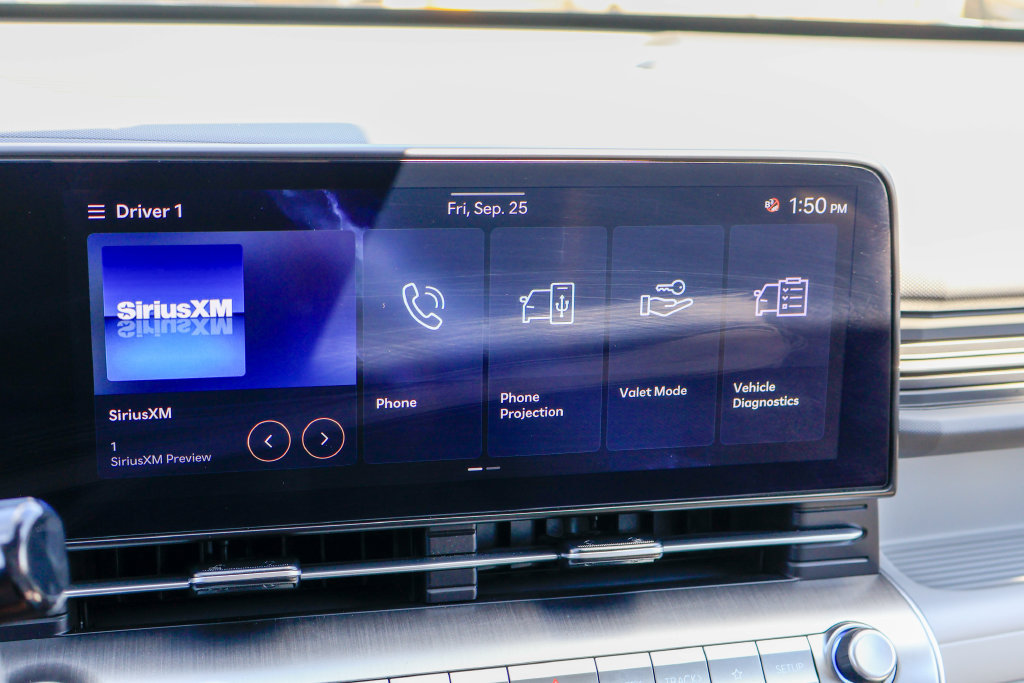 Certified 2026 Hyundai Kona SEL Sport FWD image 5