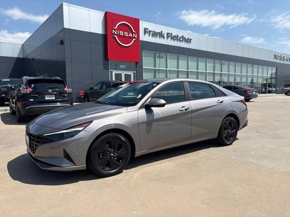 Used 2023 Hyundai Elantra SEL