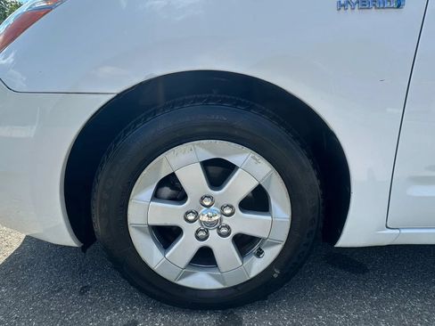 Used 2009 Toyota Prius w/ Pkg 2 FWD image 11