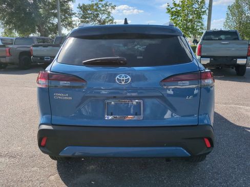 Certified 2026 Toyota Corolla Cross LE FWD image 5