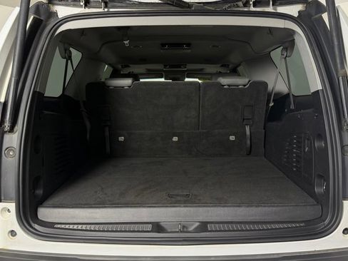 Used 2016 Chevrolet Suburban LT AWD/4WD image 11