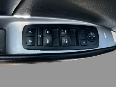 Used 2011 Dodge Journey SXT w/ Trailer Tow Prep Group FWD image 31