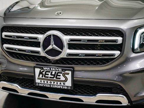 Used 2022 Mercedes-Benz GLB 250 GLB 250 image 8