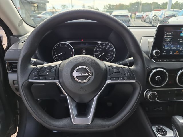 Used 2025 Nissan Sentra SV FWD image 22