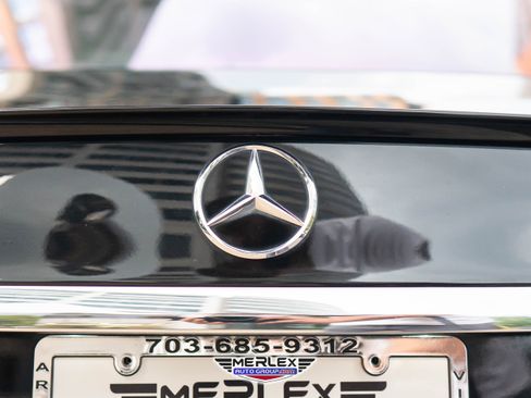 Used 2014 Mercedes-Benz S 550 Sedan w/ Sport Package w/ Sport Package image 49