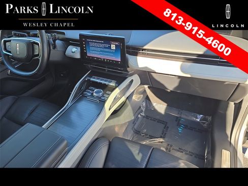 Used 2024 Lincoln Nautilus Reserve w/ Equipment Group 203A image 10