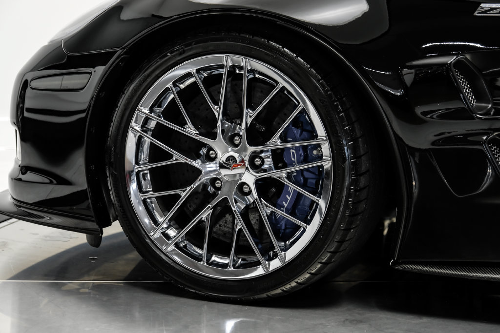 Used 2011 Chevrolet Corvette ZR1 w/ Preferred Equipment Group RWD image 62
