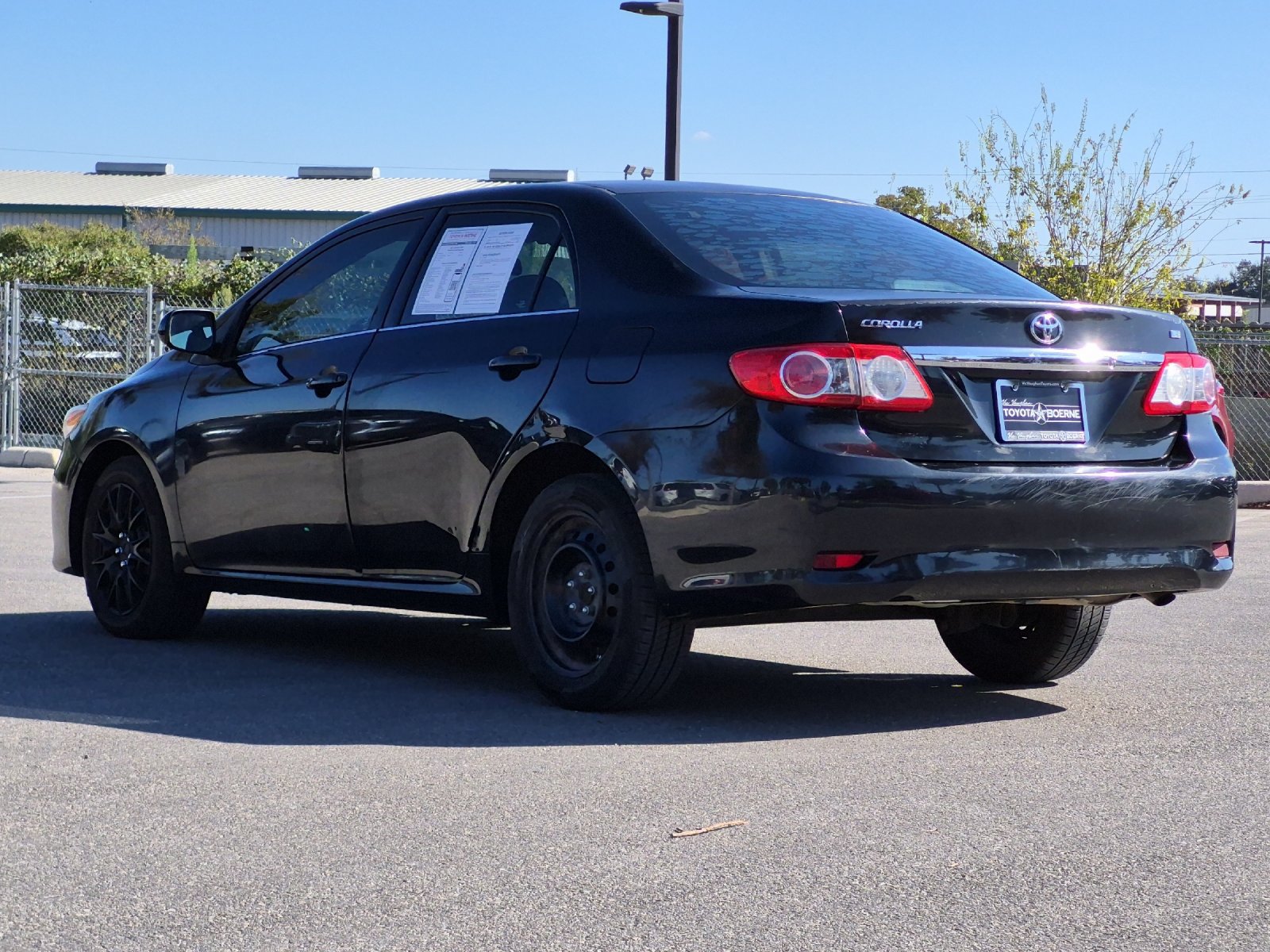 Used 2013 Toyota Corolla LE FWD image 6