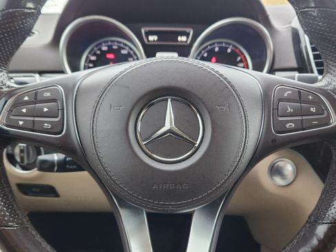 Used 2018 Mercedes-Benz GLS 450 4MATIC image 7