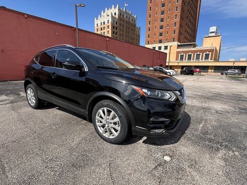 Used 2021 Nissan Rogue Sport SV FWD image 8