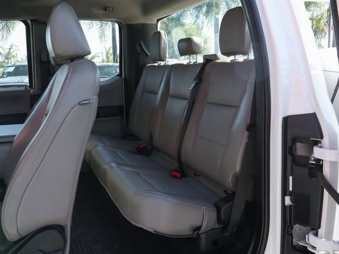 Used 2020 Ford F250 XL w/ Power Equipment Group image 21