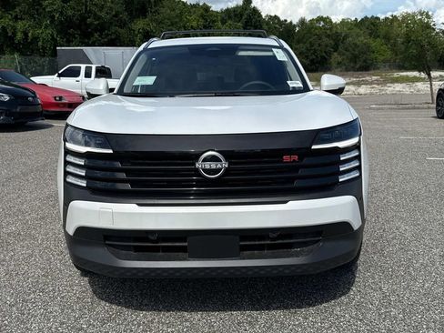 New 2025 Nissan Kicks SR image 9