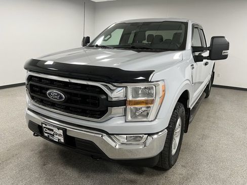 Used 2022 Ford F150 XLT w/ Trailer Tow Package image 4