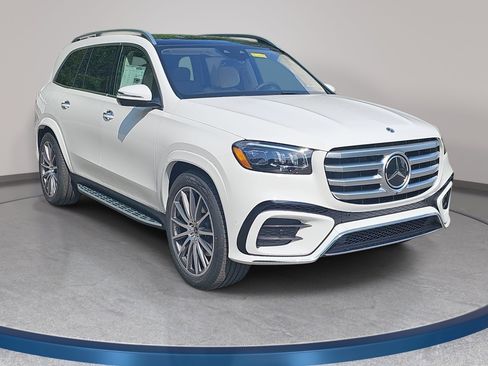 New 2026 Mercedes-Benz GLS 450 4MATIC image 3