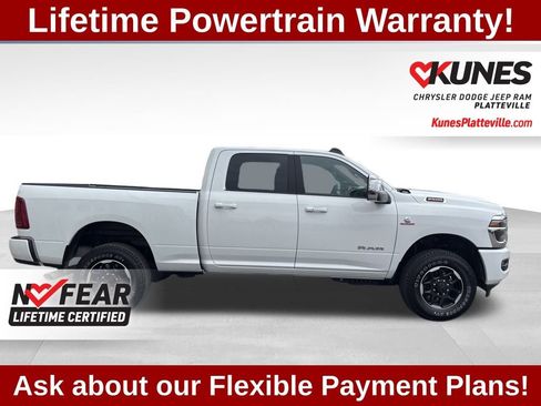 Used 2026 RAM 2500 Laramie AWD/4WD image 9