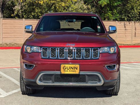 Used 2018 Jeep Grand Cherokee Limited image 9